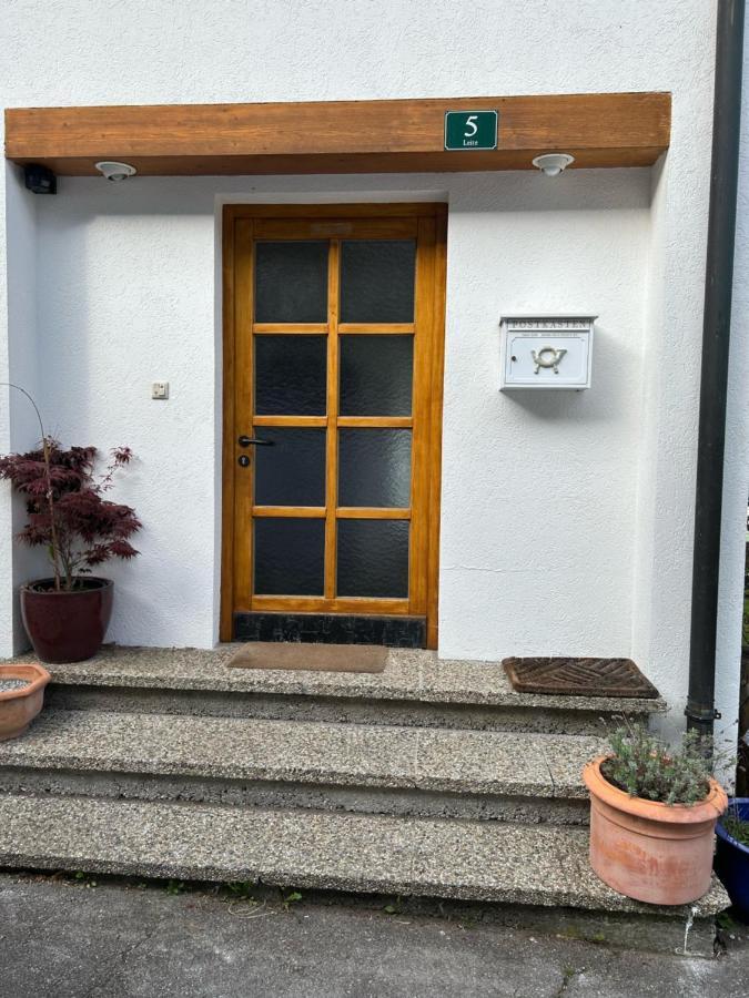 Bijou Guest House Мидерс Екстериор снимка