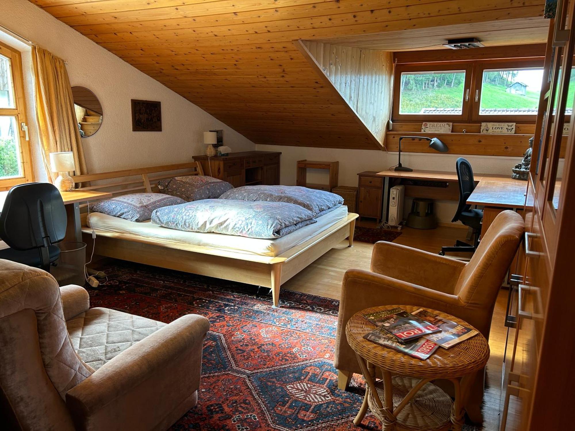 Bijou Guest House Мидерс Екстериор снимка